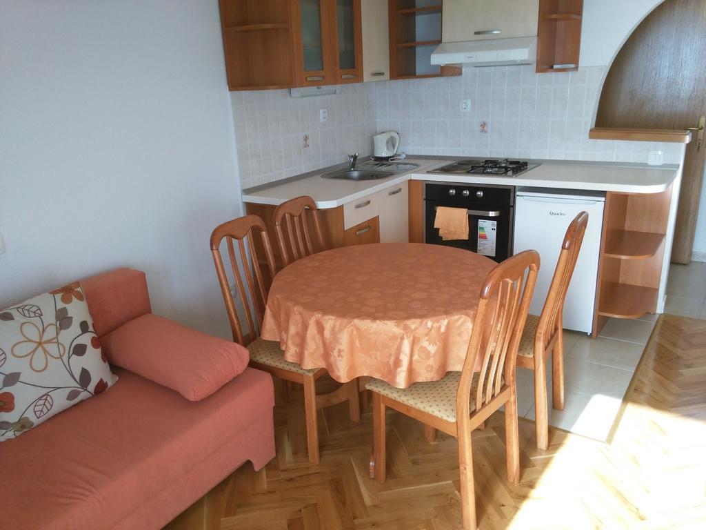 Farm Stay Feniks Tučepi Exterior foto