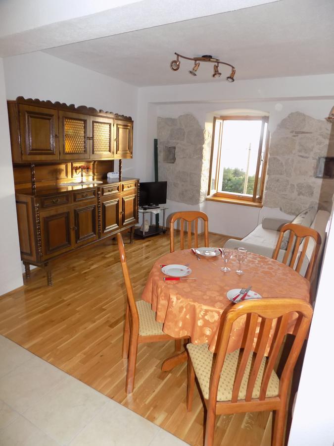 Farm Stay Feniks Tučepi Exterior foto